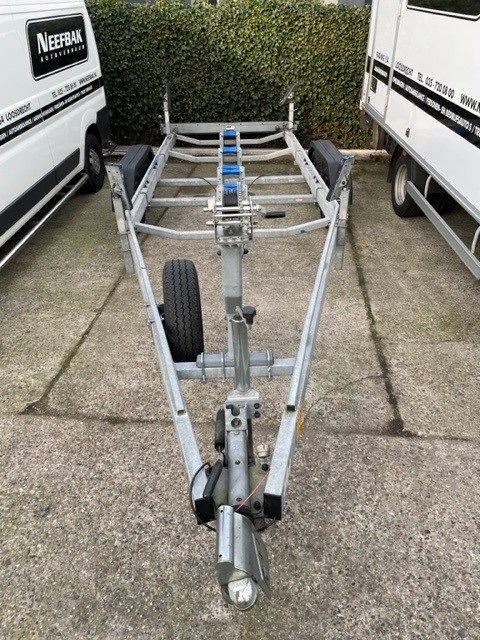 Tandemasser boottrailer 3000 kg 2.jpg